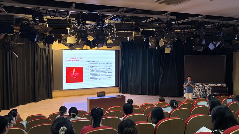 影视化妆与特效技术：一场视觉艺术的双重演绎